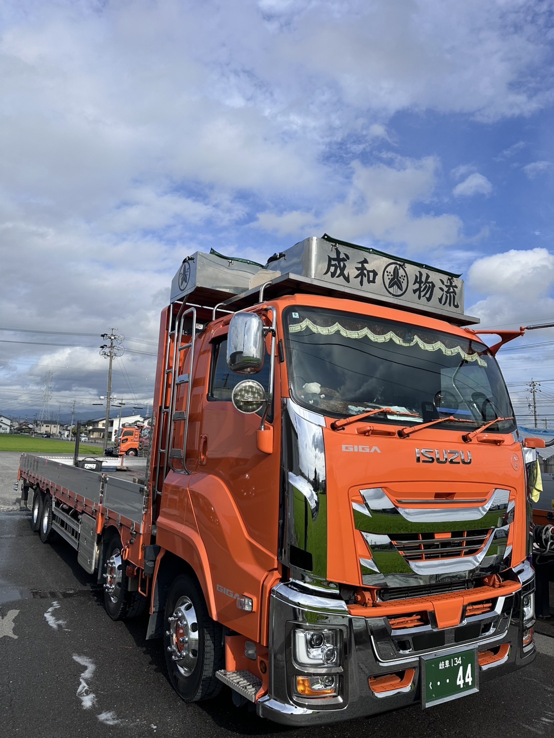 採用情報